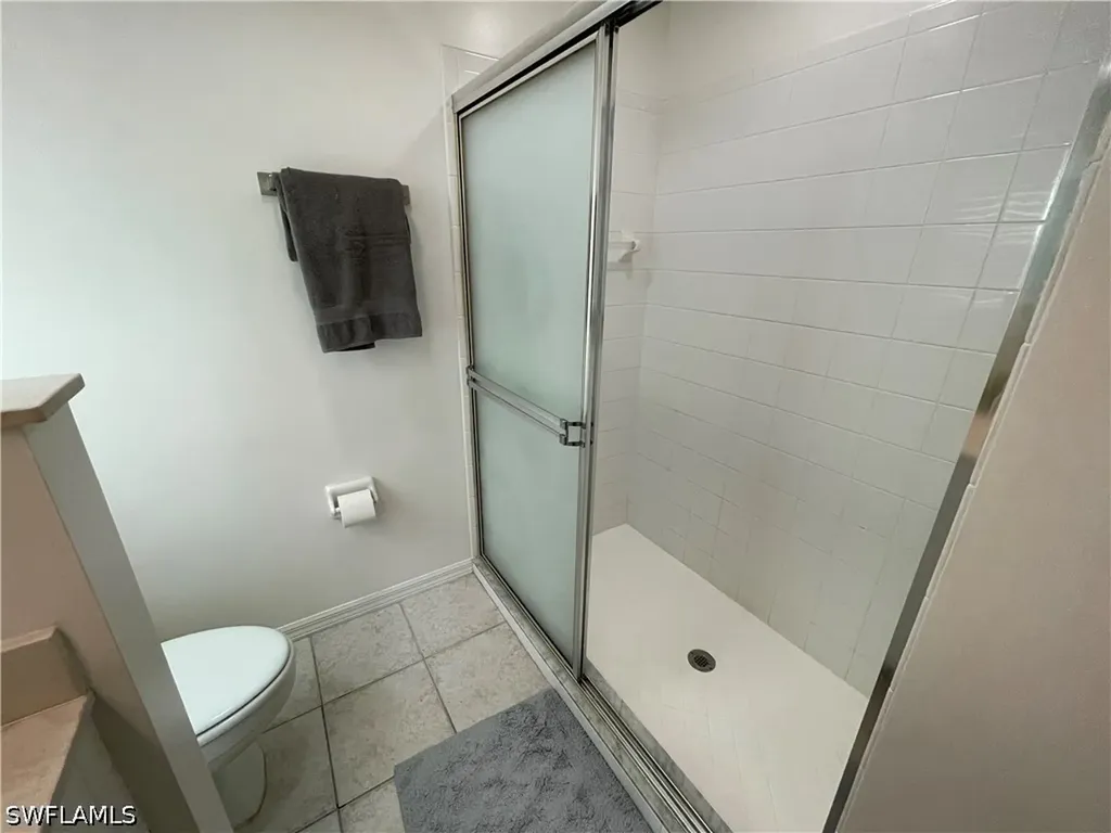 5708 Greenwood Circle Naples FL 34112