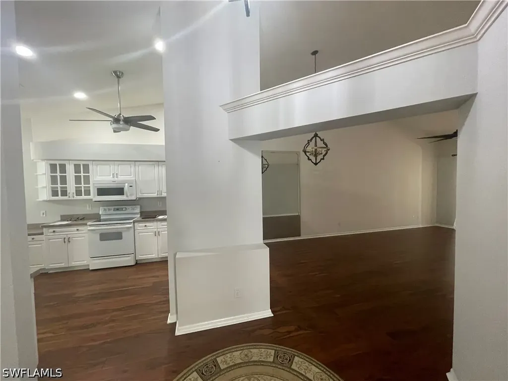 5708 Greenwood Circle Naples FL 34112