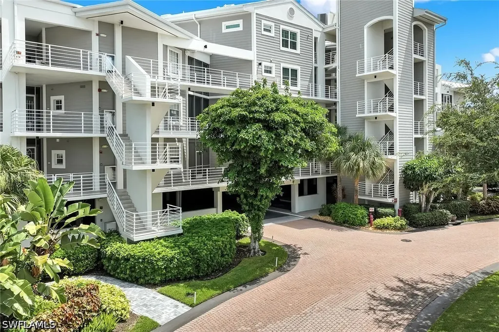 828 Hideaway Circle E Marco Island FL 34145