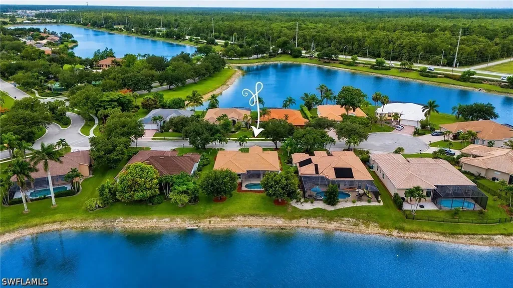 Naples FL, 934 Tropical Bay Court