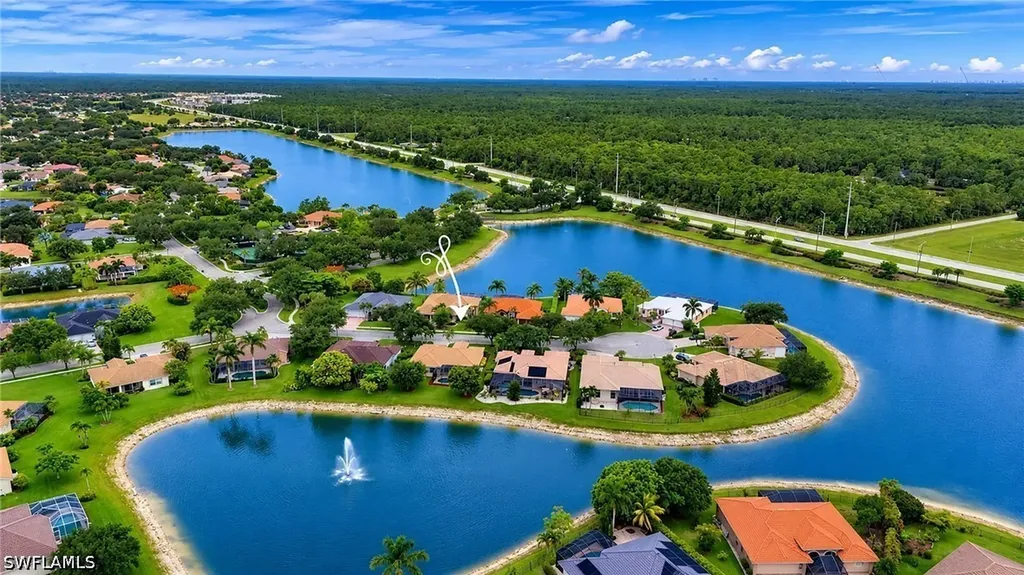 934 Tropical Bay Court Naples FL 34120