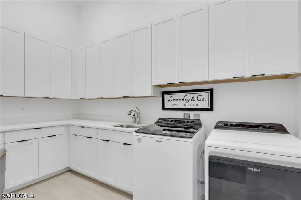 8777 Santo Domingo Drive Naples FL 34112