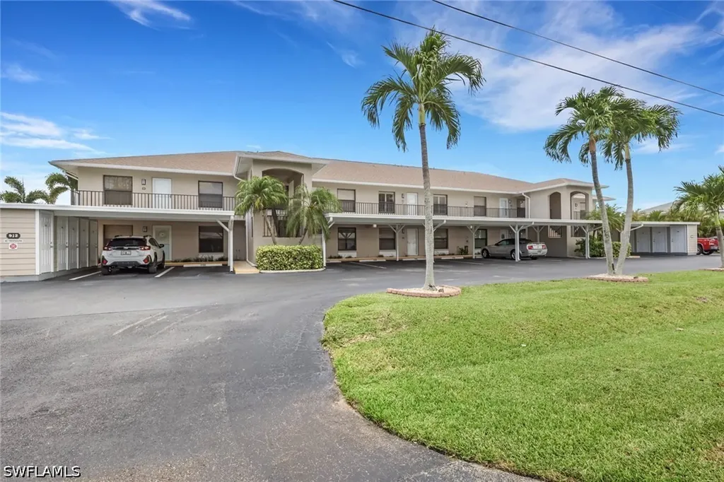 912 SW 48th Terrace Cape Coral FL 33914