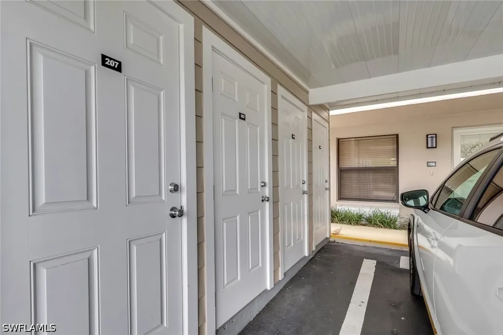 912 SW 48th Terrace Cape Coral FL 33914