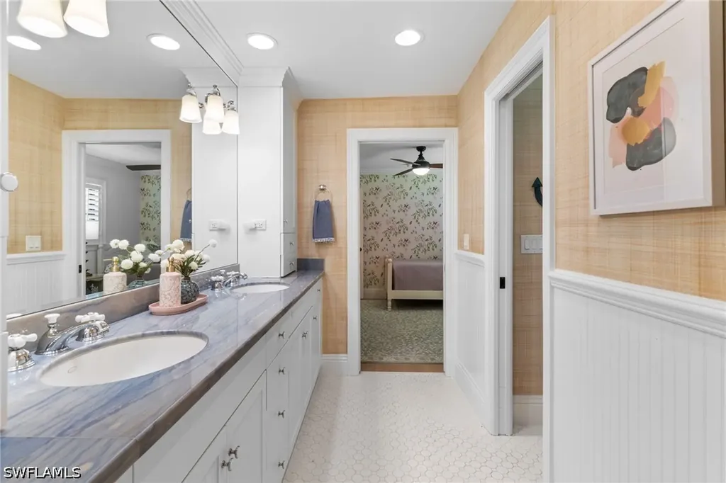 436 Corbel Drive Naples FL 34110