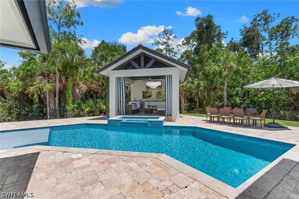 436 Corbel Drive Naples FL 34110