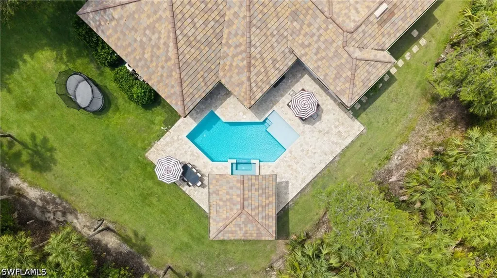 436 Corbel Drive Naples FL 34110