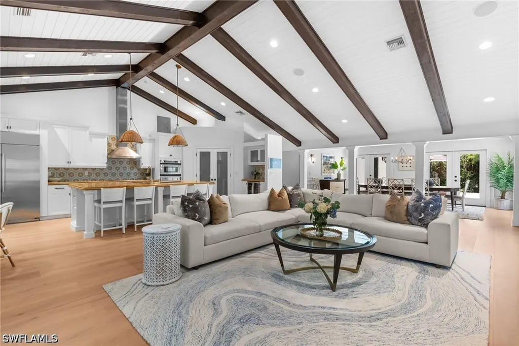 436 Corbel Drive Naples FL 34110