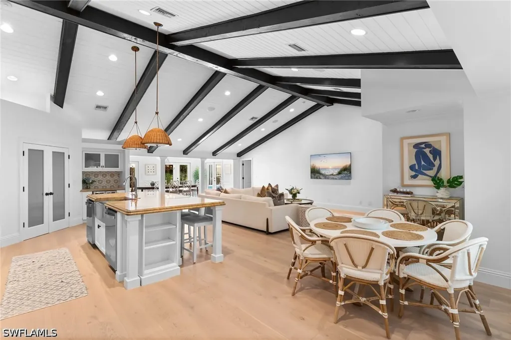436 Corbel Drive Naples FL 34110