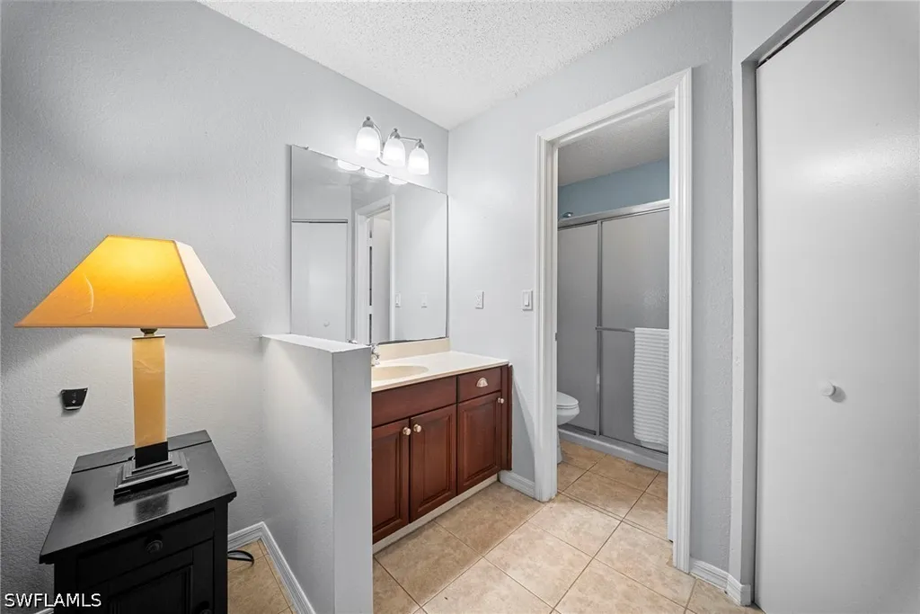 12700 Equestrian Circle Fort Myers FL 33907
