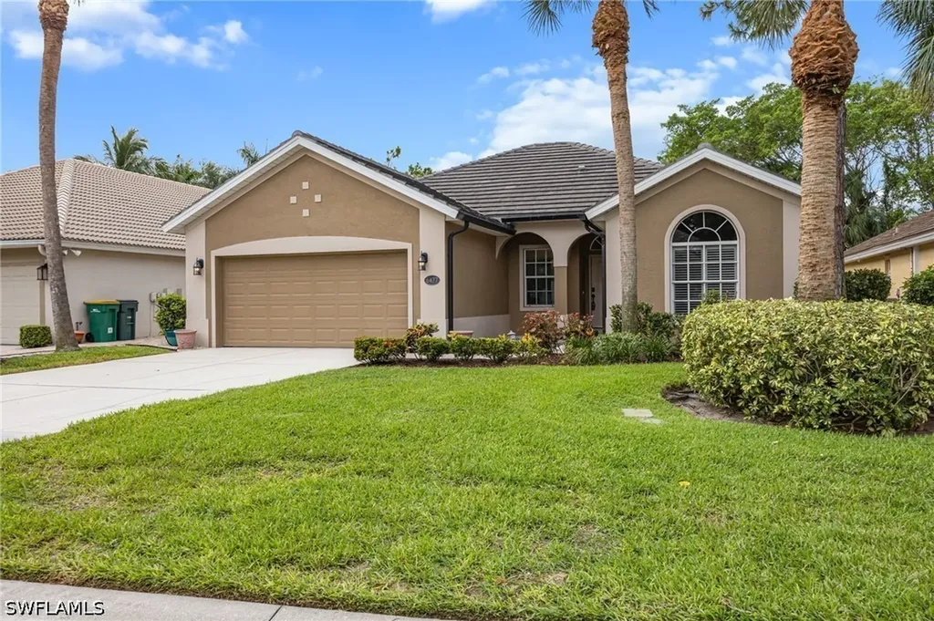 Naples FL, 6477 Autumn Woods Boulevard