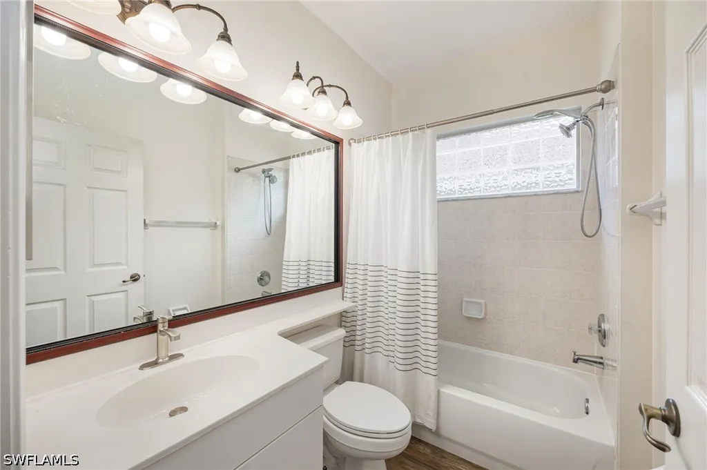 6477 Autumn Woods Boulevard Naples FL 34109