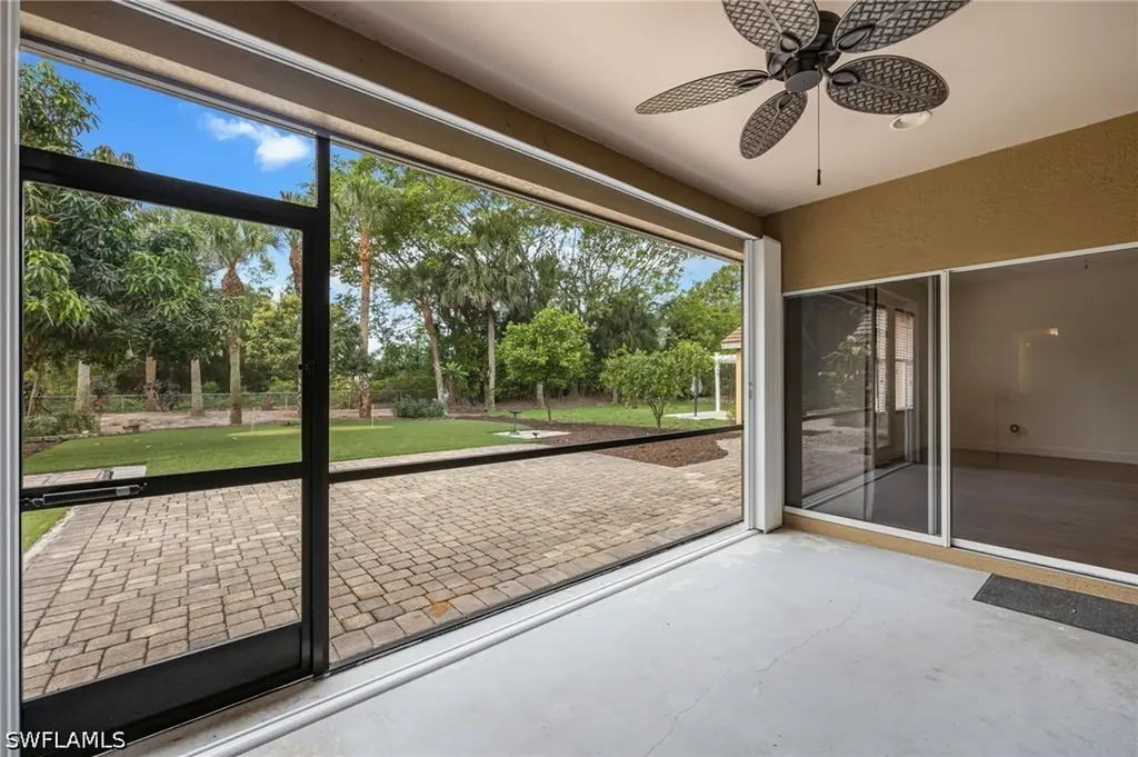 6477 Autumn Woods Boulevard Naples FL 34109