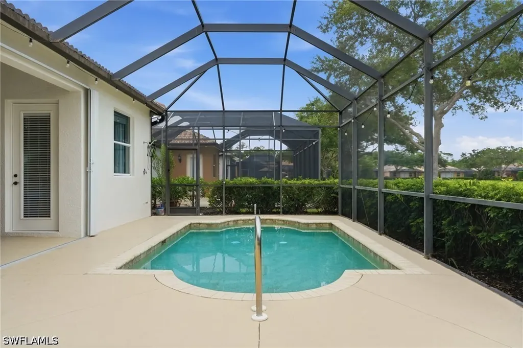 15464 Cortona Way Naples FL 34120