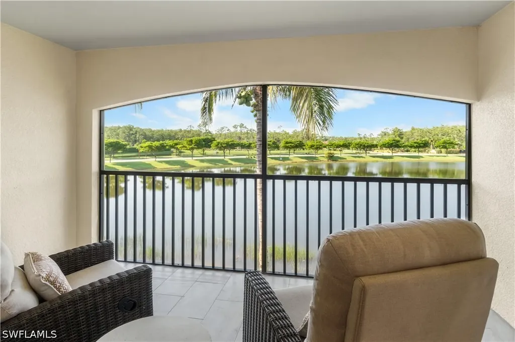 9510 Avellino Way Naples FL 34113