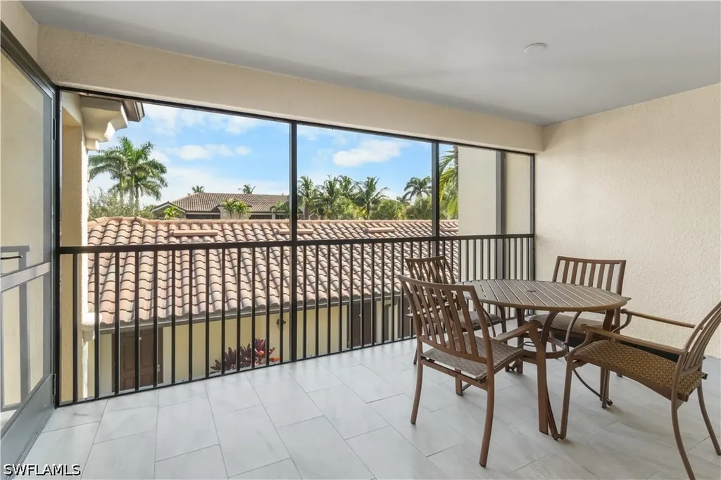 9510 Avellino Way Naples FL 34113