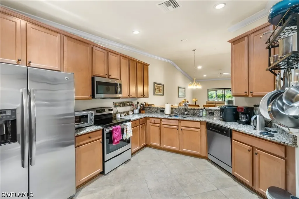 9510 Avellino Way Naples FL 34113