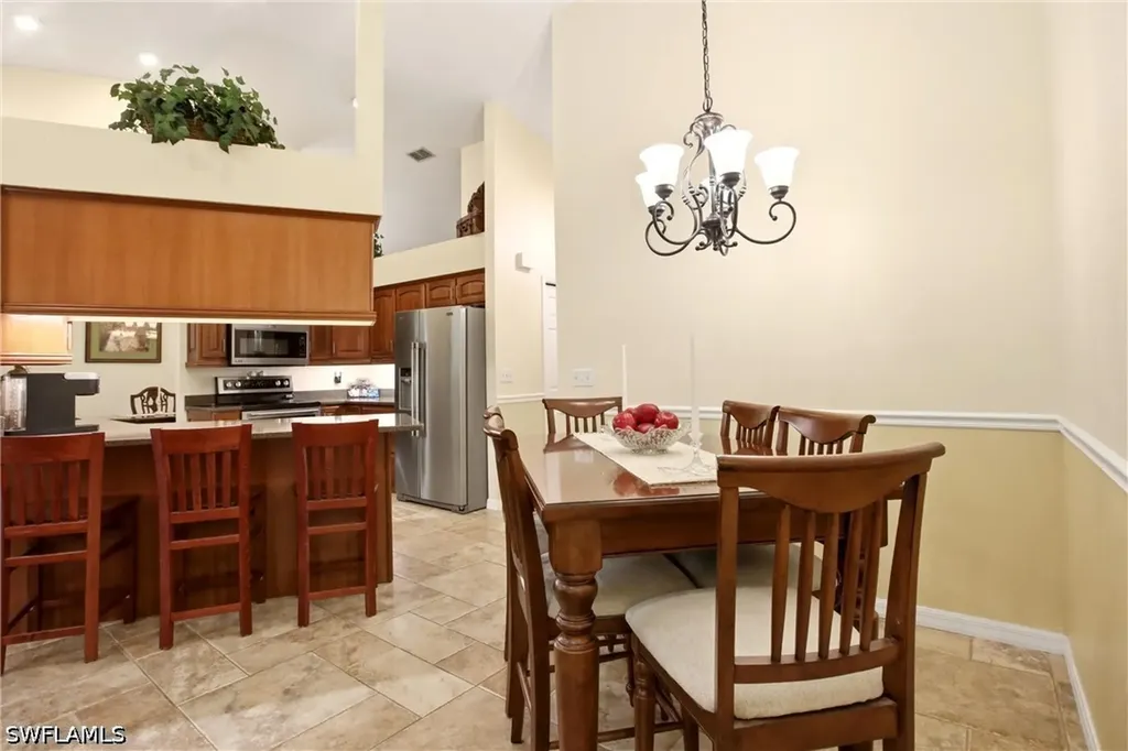 5231 Hickory Wood Drive Naples FL 34119