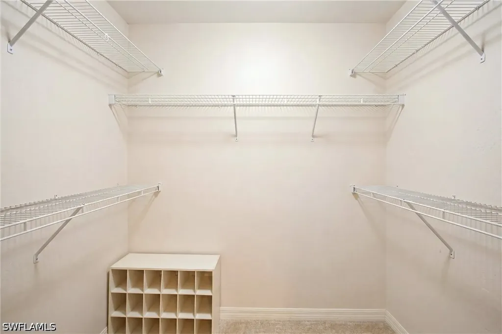 5231 Hickory Wood Drive Naples FL 34119