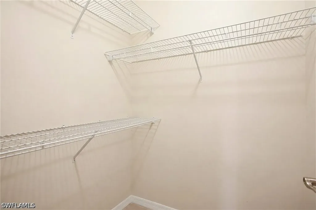 5231 Hickory Wood Drive Naples FL 34119