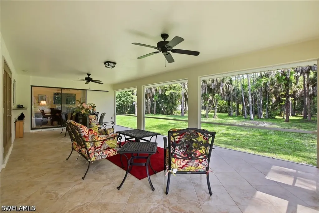 5231 Hickory Wood Drive Naples FL 34119