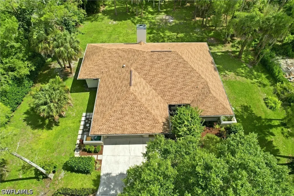 5231 Hickory Wood Drive Naples FL 34119