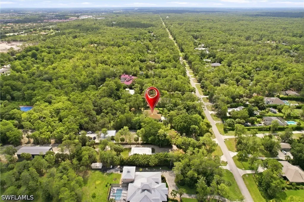 5231 Hickory Wood Drive Naples FL 34119