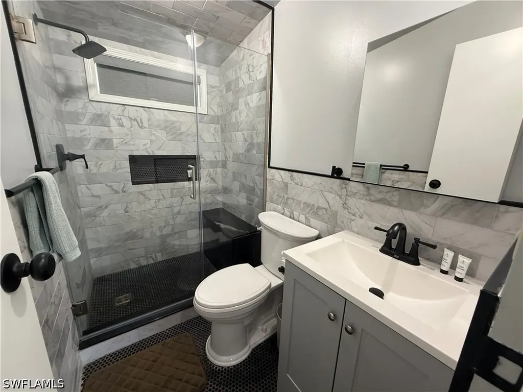 10251 Wales Loop Bonita Springs FL 34135