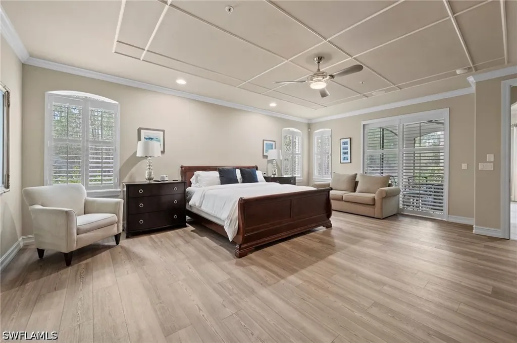 2809 Tiburon Boulevard E Naples FL 34109