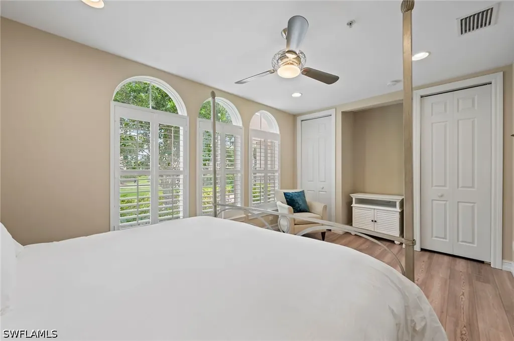 2809 Tiburon Boulevard E Naples FL 34109