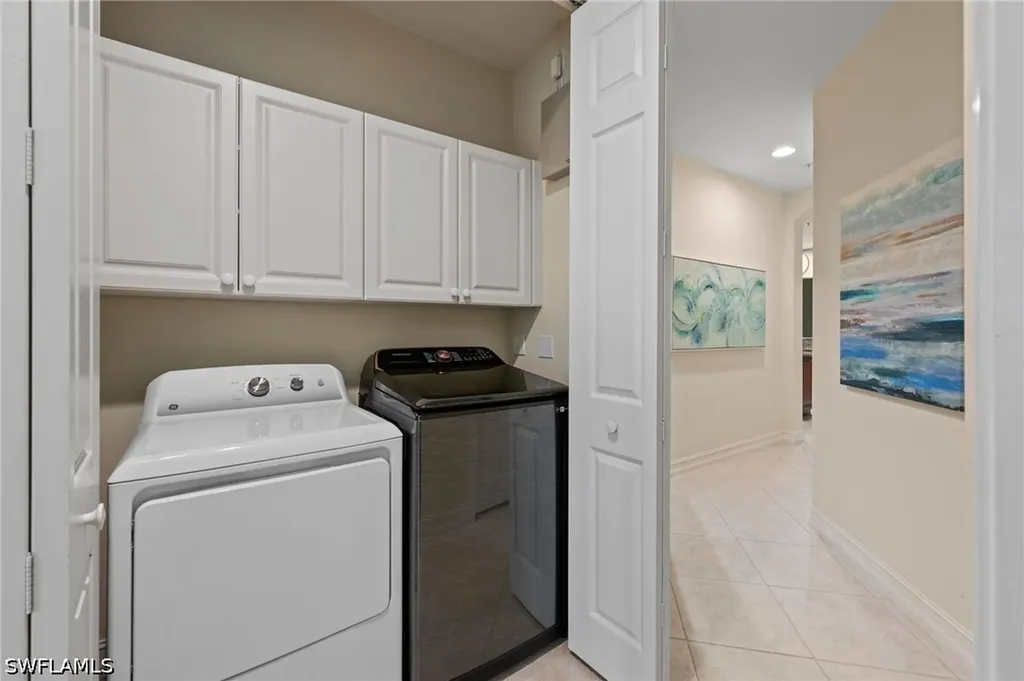 2809 Tiburon Boulevard E Naples FL 34109