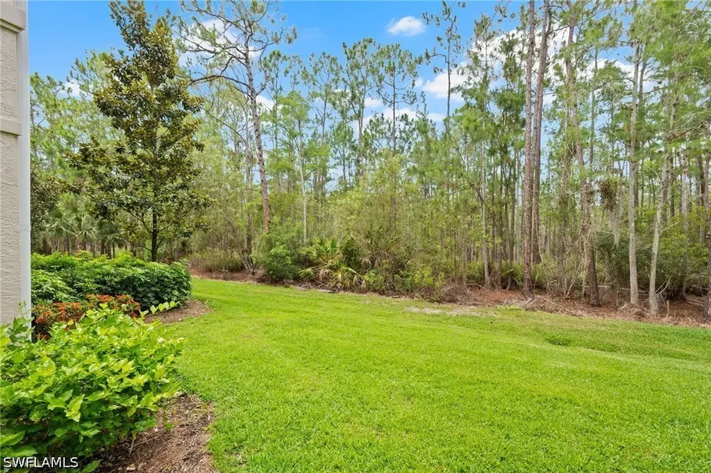 2809 Tiburon Boulevard E Naples FL 34109