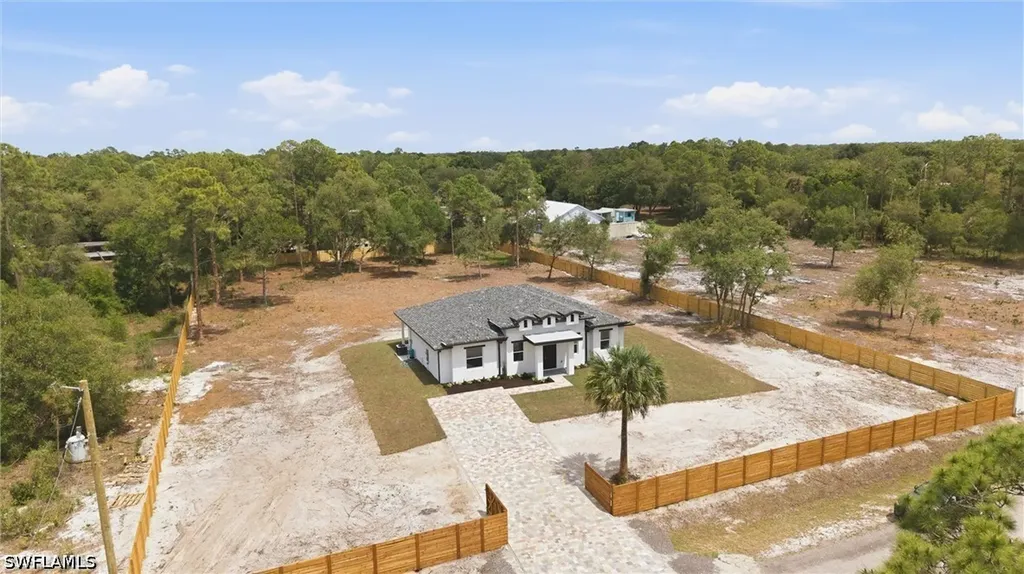335 S Datil Street Clewiston FL 33440