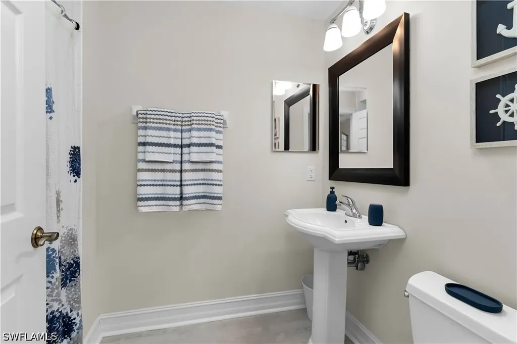 1273 Rialto Way Naples FL 34114