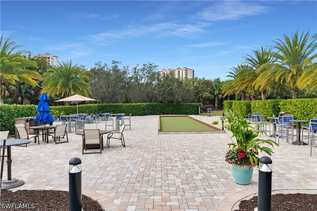 1273 Rialto Way Naples FL 34114