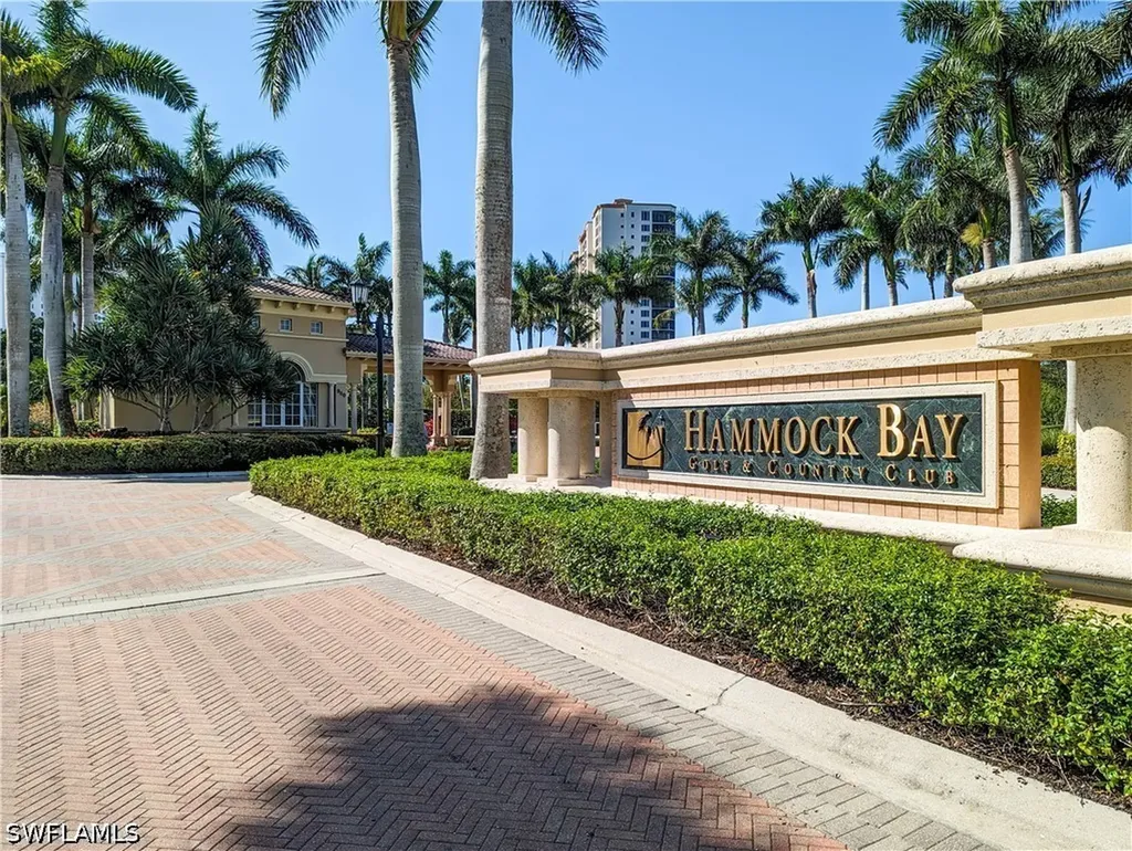 1273 Rialto Way Naples FL 34114