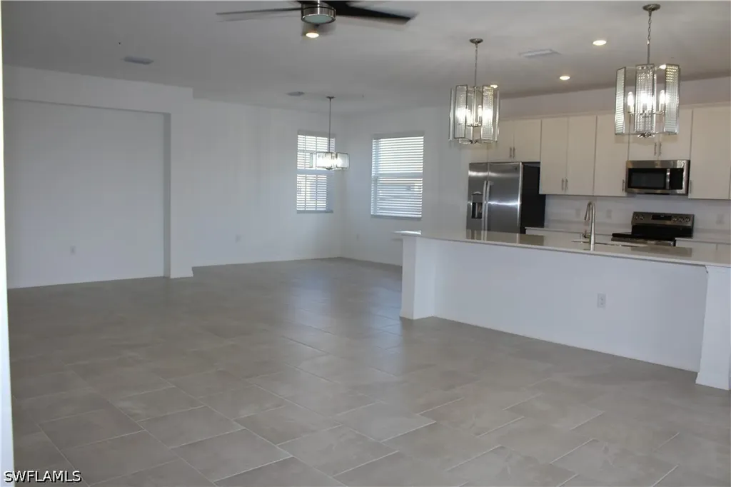 5680 Melbourne Court The National Golf & Country Club At Ave Maria FL 34142