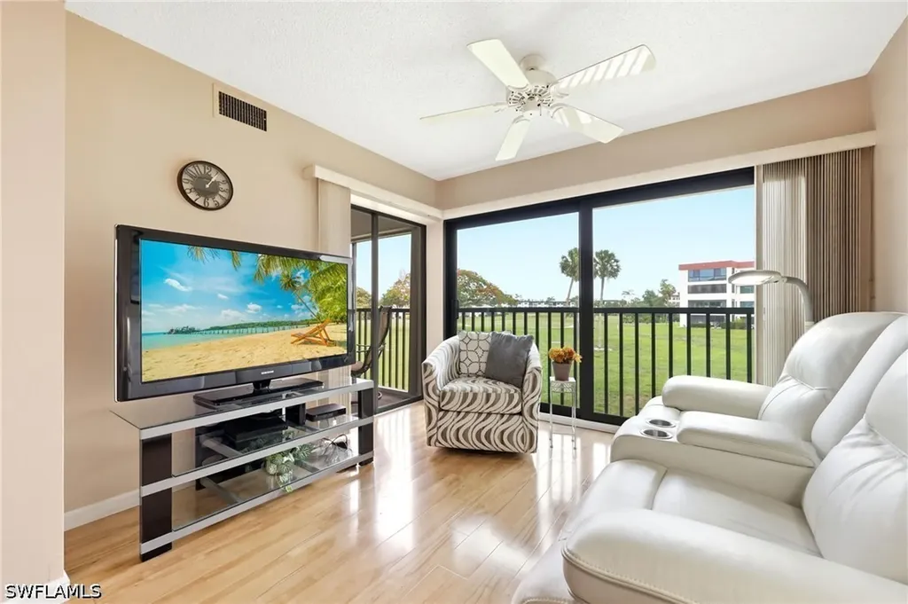 7406 Lake Breeze Drive Fort Myers FL 33907