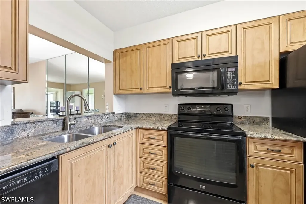 7406 Lake Breeze Drive Fort Myers FL 33907