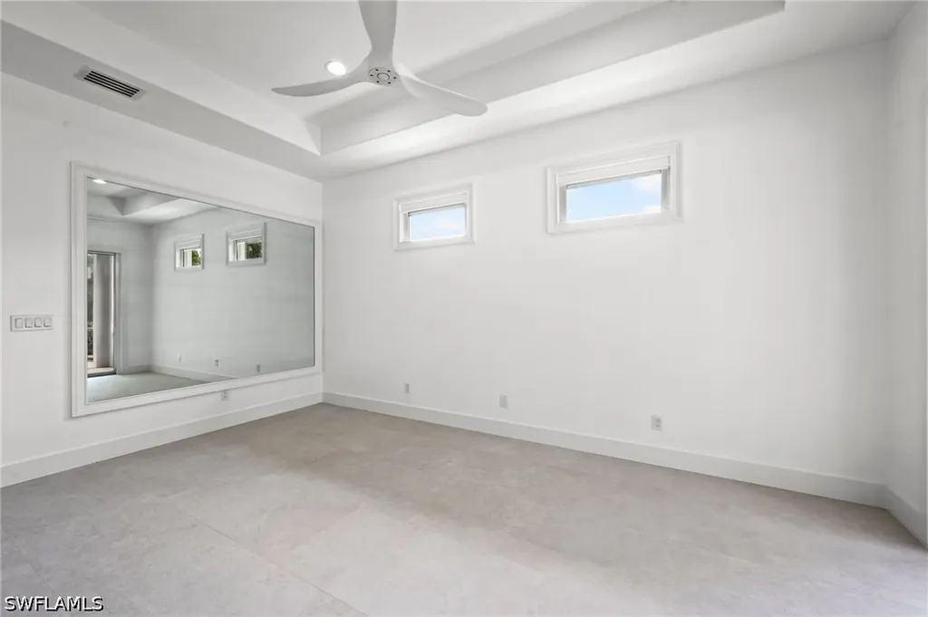 440 20th Avenue NE Naples FL 34120