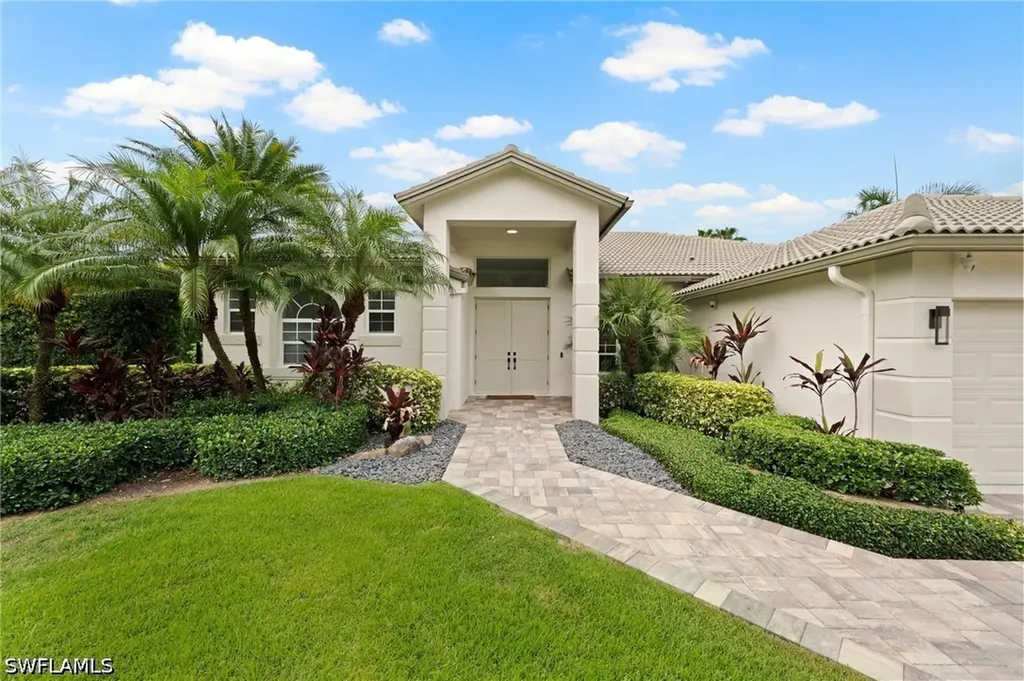 440 20th Avenue NE Naples FL 34120