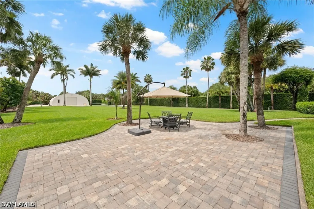 440 20th Avenue NE Naples FL 34120