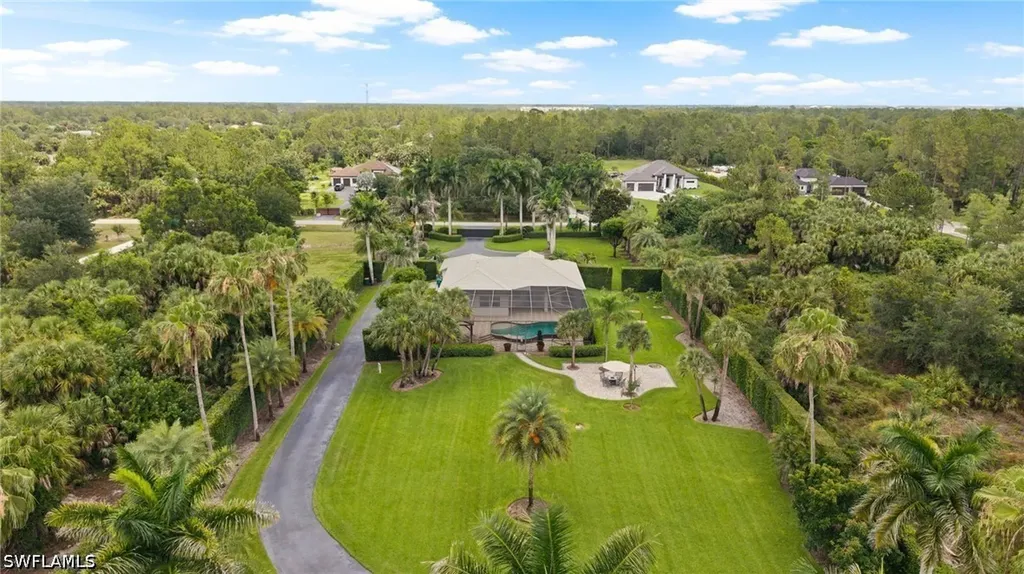 440 20th Avenue NE Naples FL 34120