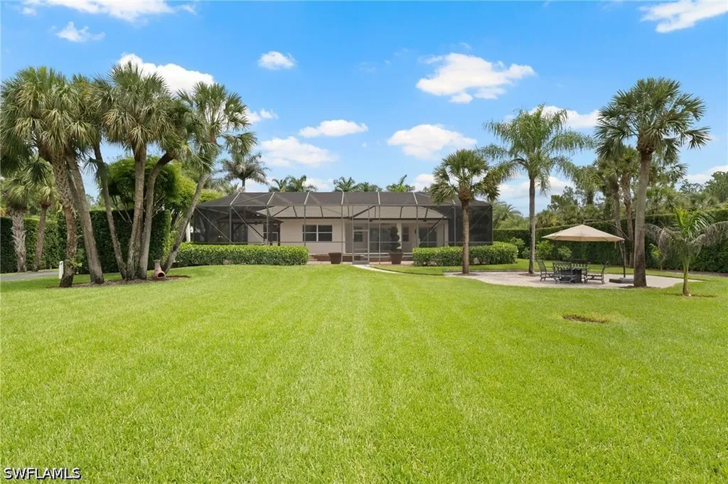 440 20th Avenue NE Naples FL 34120