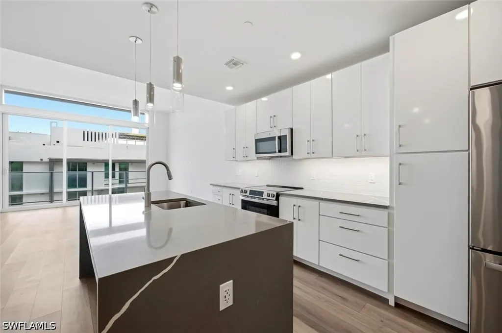 1950 Mayfair Street Naples FL 34104