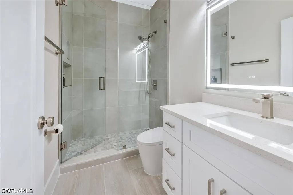 8260 Laurel Lakes Boulevard Naples FL 34119