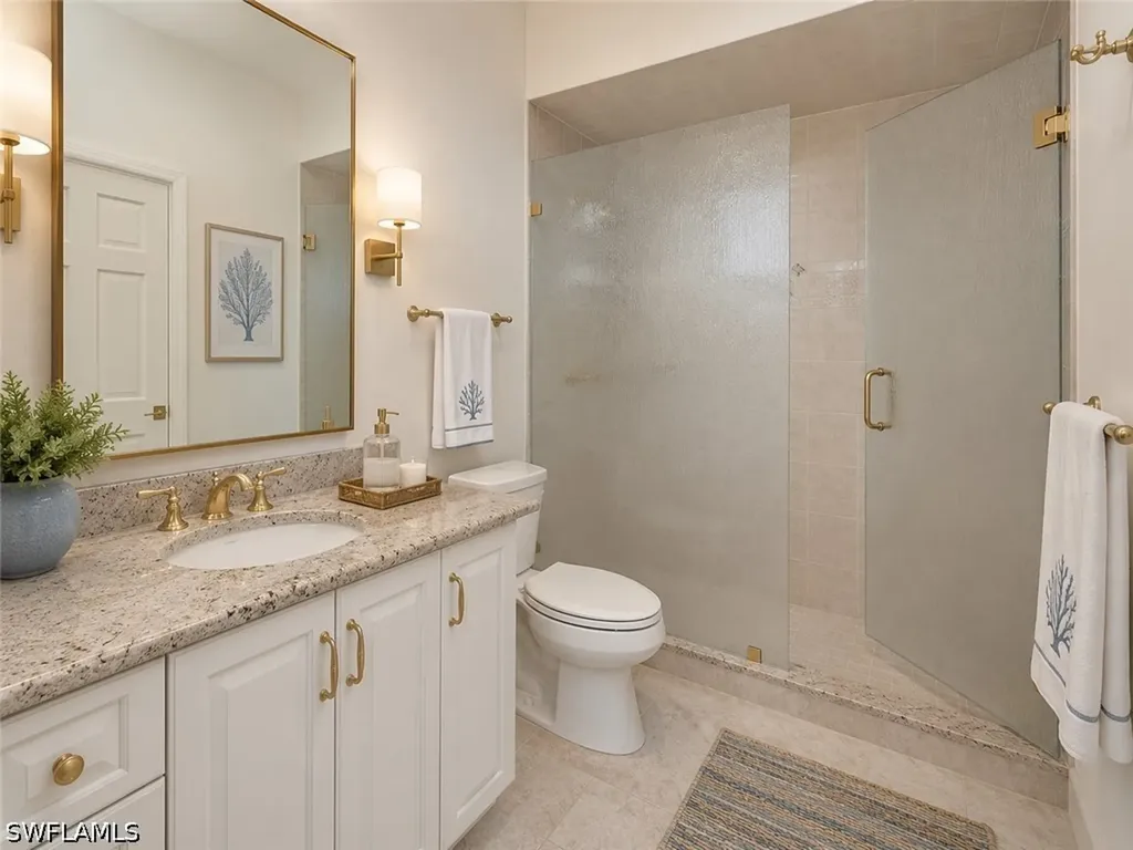 695 Ardmore Lane Naples FL 34108