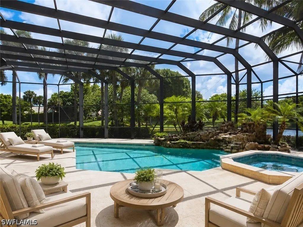 695 Ardmore Lane Naples FL 34108