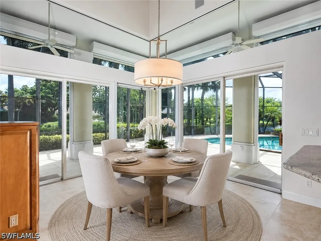 695 Ardmore Lane Naples FL 34108