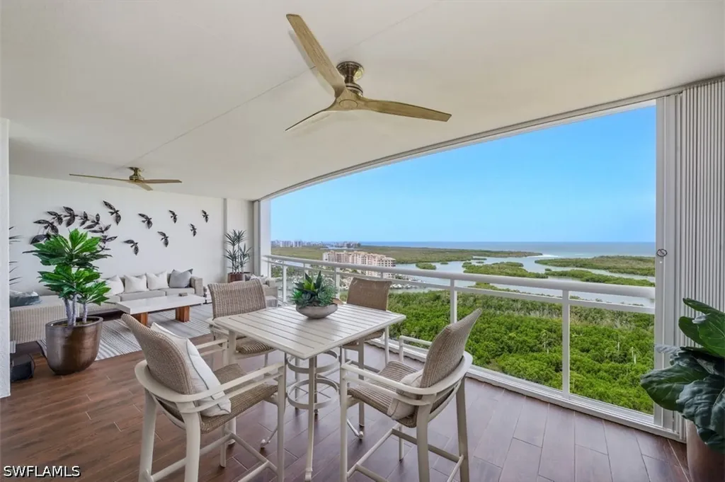 13915 Old Coast Road Naples FL 34110